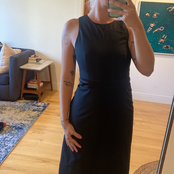 NWOT Theory LBD classic midi dress with layered tulle hemline - Picture 4 of 4